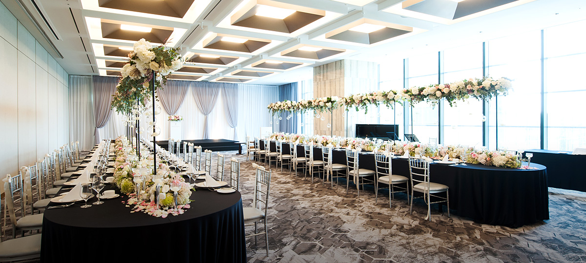 ROSE WEDDING