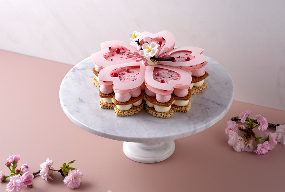 0214_G-Deli_Spring-Blossom-Cake-(2)_400_270.jpg