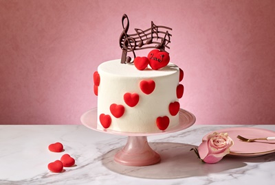 400x270250210 G Deli_Whiteday Cake-crop.jpg