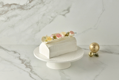 400x270241031_G Deli_Blanc de Buche.jpg